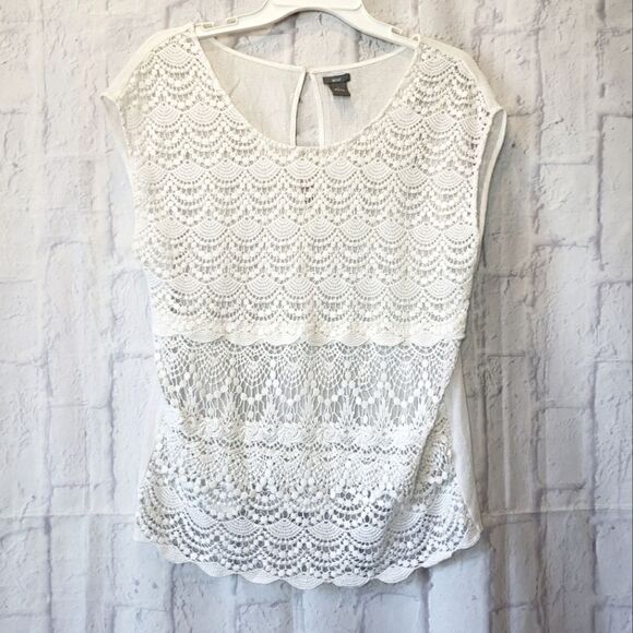 AERIE Scalloped Lace & Mesh Sleeveless Top - Picture 1 of 7